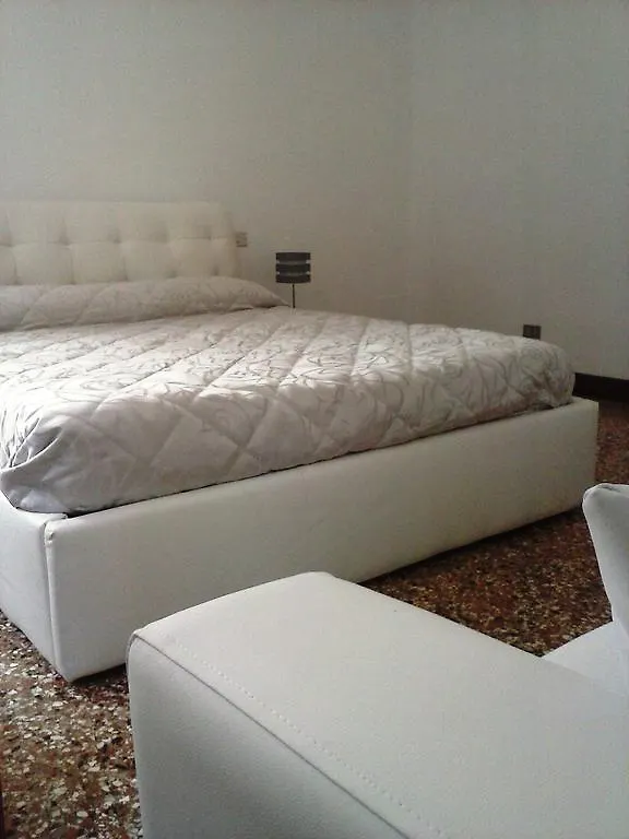 Affittacamere Da Marinella Hotel Venezia Italia